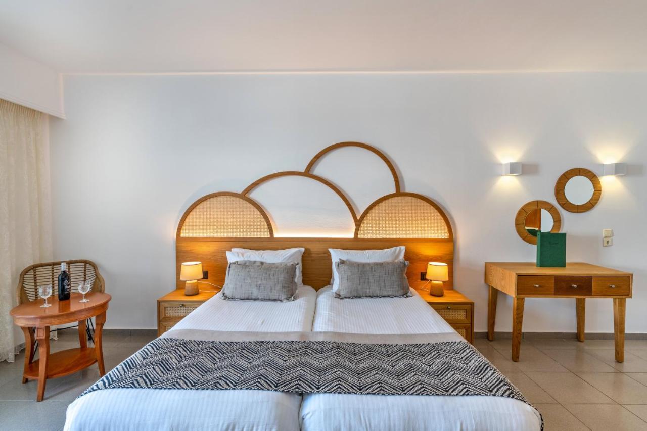 Delfina Boutique Hotel Paralia Kourna Exterior foto